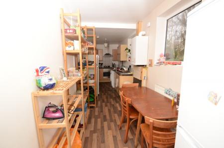 4 bedroom Terraced House to let in Amherst Road, Fallowfield, Manchester, M20