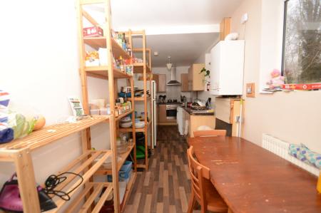 4 bedroom Terraced House to let in Amherst Road, Fallowfield, Manchester, M20