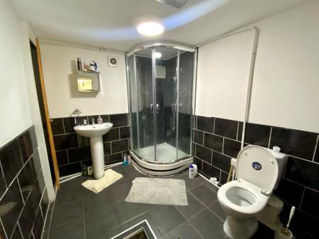 11 bedroom Semi-detached house to let in Everett Road, Withington, Manchester, M20
