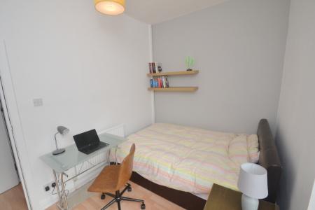 4 bedroom Terraced House to let in Chilworth Street, Rusholme, Manchester, M14