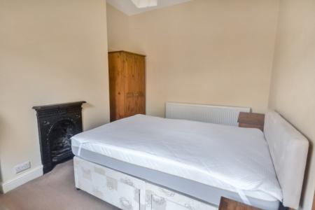 4 bedroom Terraced House to let in Davenport Avenue, Withington, Manchester, M20