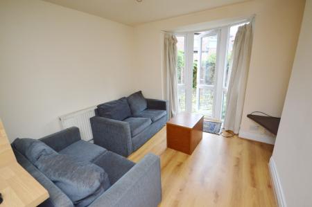 4 bedroom Terraced House to let in Kingswood Road, Fallowfield, Manchester, M14