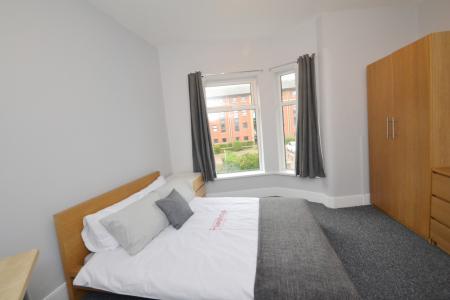 3 bedroom Terraced House to let in Carill Drive, Fallowfield, Manchester, M14
