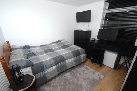 6 bedroom Terraced House to let in Moseley Road, Fallowfield, Manchester, M14