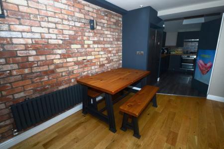 6 bedroom Terraced House to let in Moseley Road, Fallowfield, Manchester, M14