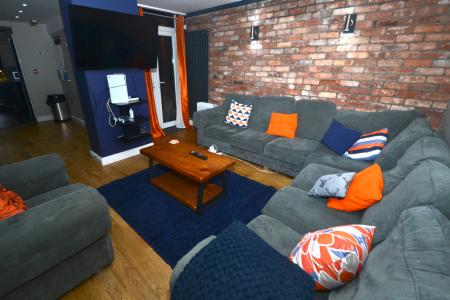 6 bedroom Terraced House to let in Moseley Road, Fallowfield, Manchester, M14