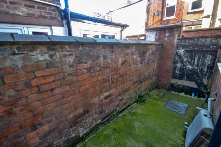 4 bedroom Terraced House for sale in Nadine Street, Salford, M6