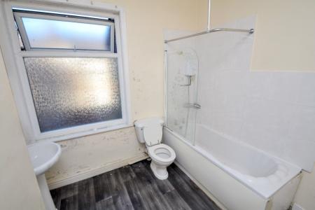 4 bedroom Terraced House for sale in Nadine Street, Salford, M6