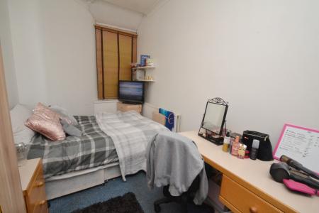 4 bedroom Terraced House to let in Carill Drive, Fallowfield, Manchester, M14