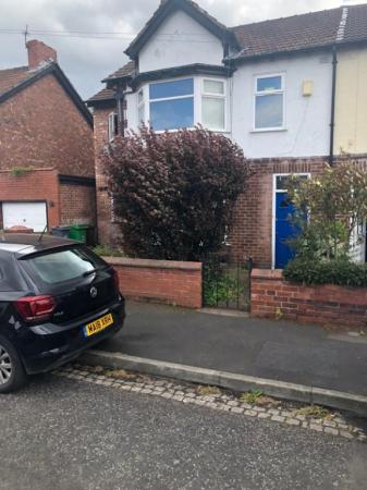 6 bedroom Terraced House to let in Edgeworth Drive, Fallowfield, Manchester, M14