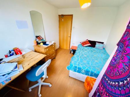 7 bedroom Terraced House to let in Whitby Road, Fallowfield, Manchester, M14