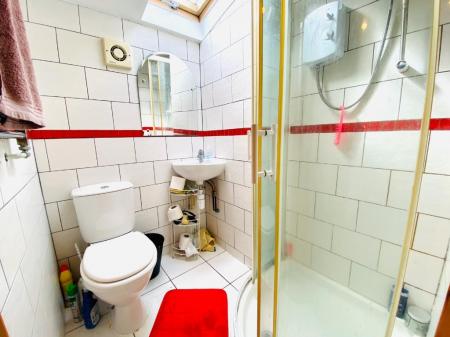 7 bedroom Terraced House to let in Whitby Road, Fallowfield, Manchester, M14