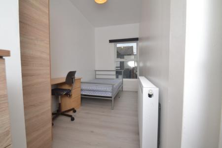 6 bedroom Terraced House to let in Standish Road, Fallowfield, Manchester, M14