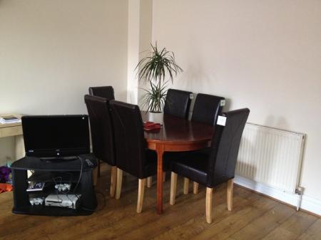 7 bedroom Flat to let in Wilmslow Road, Withington, Manchester, M20