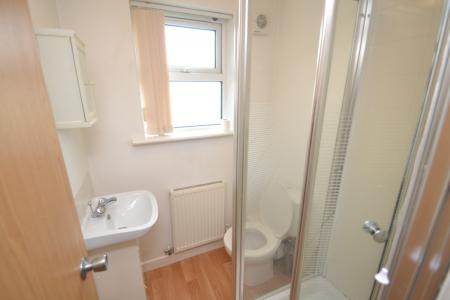 1 bedroom Flat to let in Birchfields Road, Rusholme, Manchester, M13