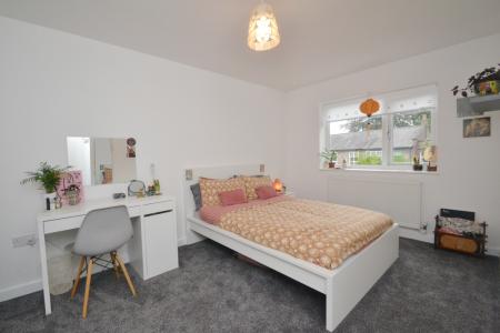 6 bedroom Detached house to let in Talbot Road, Fallowfield, Manchester, M14