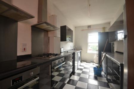 7 bedroom Terraced House to let in 7 bed Wilmslow Road, Withington, Manchester, M20