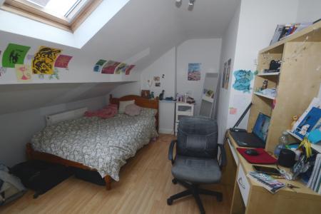 6 bedroom Terraced House to let in Moseley Road, Fallowfield, Manchester, M14