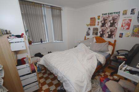 6 bedroom Terraced House to let in Moseley Road, Fallowfield, Manchester, M14