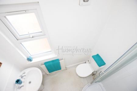 1 bedroom Terraced House to let in Lutterworth Road, Abington, Northampton, NN1