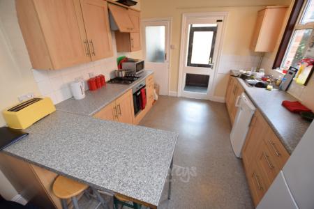 1 bedroom House share to let in Stimpson Avenue, Abington, Northampton, NN1