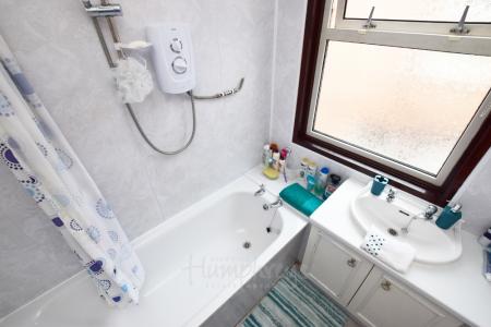 1 bedroom House share to let in Stimpson Avenue, Abington, Northampton, NN1