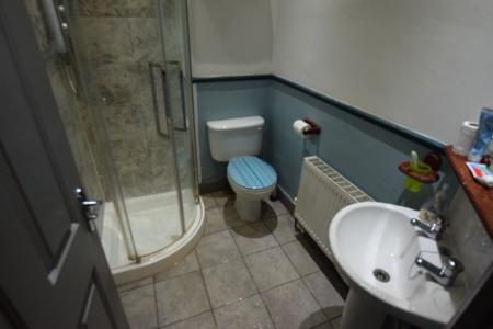 1 bedroom Terraced House to let in Talbot Road, Northampton, NN1
