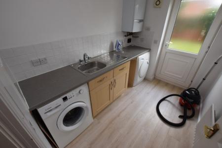 1 bedroom Semi-detached house to let in West Cotton Close, Far Cotton, Northampton, NN4