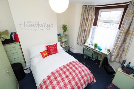 1 bedroom House share to let in Ashburnham Road, Abington, Northampton, NN1