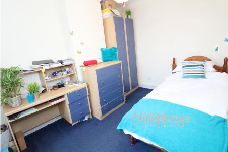 1 bedroom House share to let in Ashburnham Road, Abington, Northampton, NN1