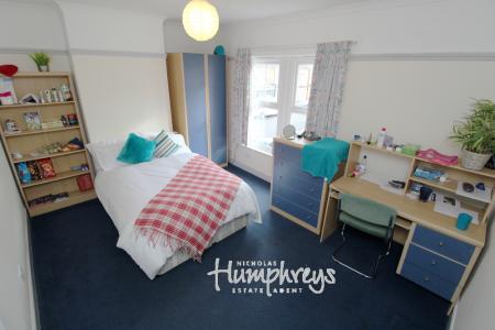 1 bedroom House share to let in Ashburnham Road, Abington, Northampton, NN1