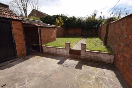 1 bedroom House share to let in St Pauls Road, Semilong, Northampton, NN2