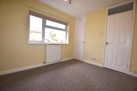 3 bedroom Terraced House to let in Shedfield Way, East Hunsbury, Northampton, NN4