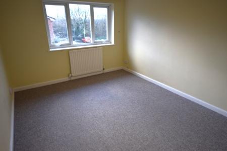 3 bedroom Terraced House to let in Shedfield Way, East Hunsbury, Northampton, NN4