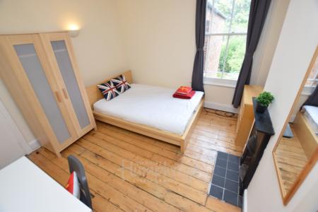 1 bedroom House share to let in Colwyn Road, Abington, Northampton, NN1