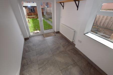 2 bedroom Terraced House to let in Purser Road, Abington, Northampton, NN1