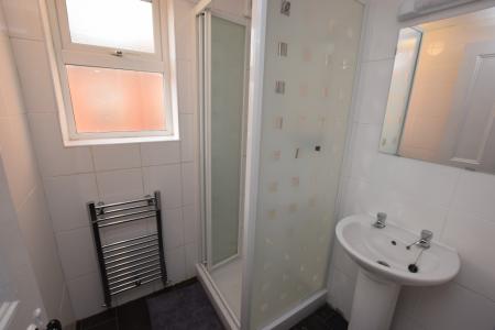 1 bedroom House share to let in St Pauls Road, Semilong, Northampton, NN2