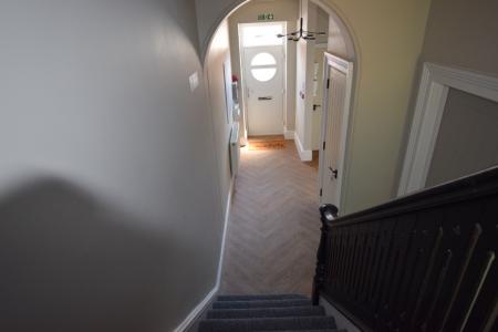 1 bedroom Studio flat to let in Watkin Terrace, Abington, Northampton, NN1