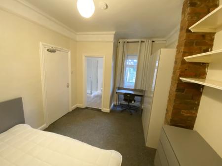 1 bedroom House share to let in Boughton Green Road, Kingsthorpe, Northampton, NN2