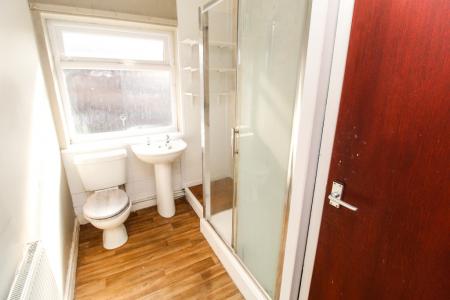 2 bedroom Semi-detached house for sale in Thoresby Street, Mansfield, NG18