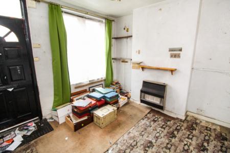 2 bedroom Terraced House for sale in Windermere Road, Nottingham, NG7