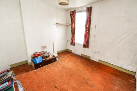 2 bedroom Terraced House for sale in Windermere Road, Nottingham, NG7