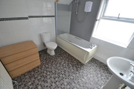 4 bedroom Terraced House to let in Exchange Road, West Bridgford, NG2