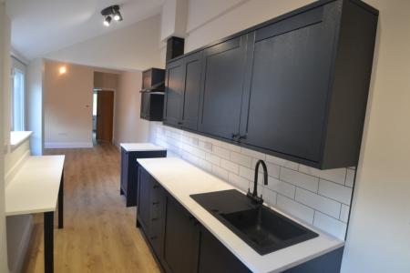 2 bedroom Terraced House to let in Hartley Road, Radford, Nottingham, NG7