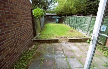 3 bedroom Semi-detached house to let in Montpellier Road, Dunkirk, Nottingham, NG7