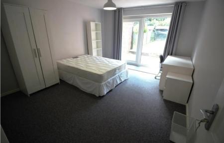 3 bedroom Semi-detached house to let in Montpellier Road, Dunkirk, Nottingham, NG7