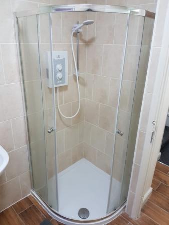 4 bedroom Town house to let in Radford Road, Radford, Nottingham, NG7