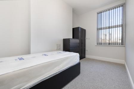 5 bedroom Town house to let in Radford Road, Radford, Nottingham, NG7