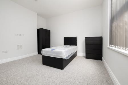 5 bedroom Town house to let in Radford Road, Radford, Nottingham, NG7
