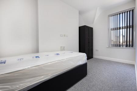 5 bedroom Town house to let in Radford Road, Radford, Nottingham, NG7